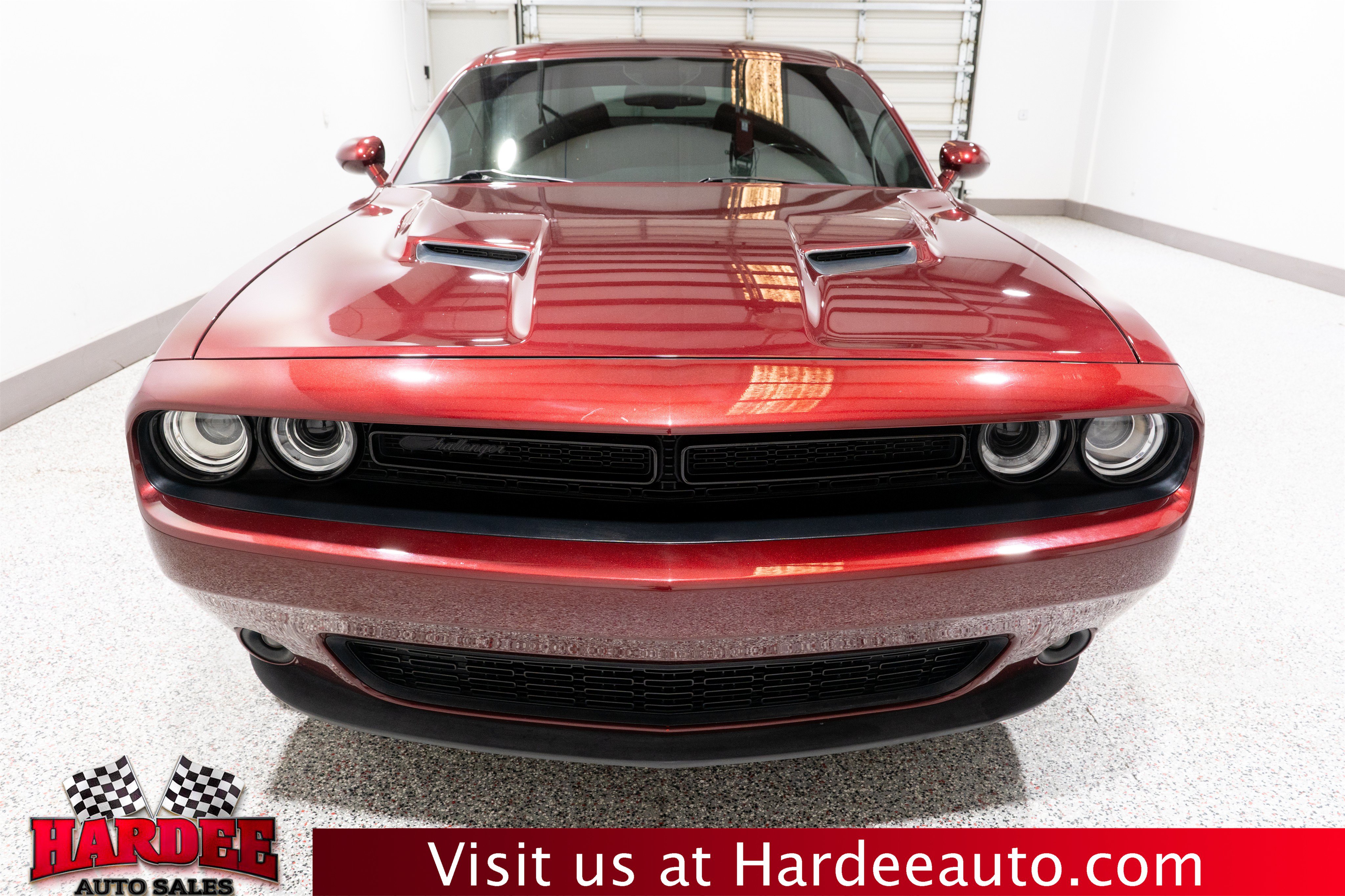 Used 2022 Dodge Challenger SXT w/ Blacktop Package RWD image 7