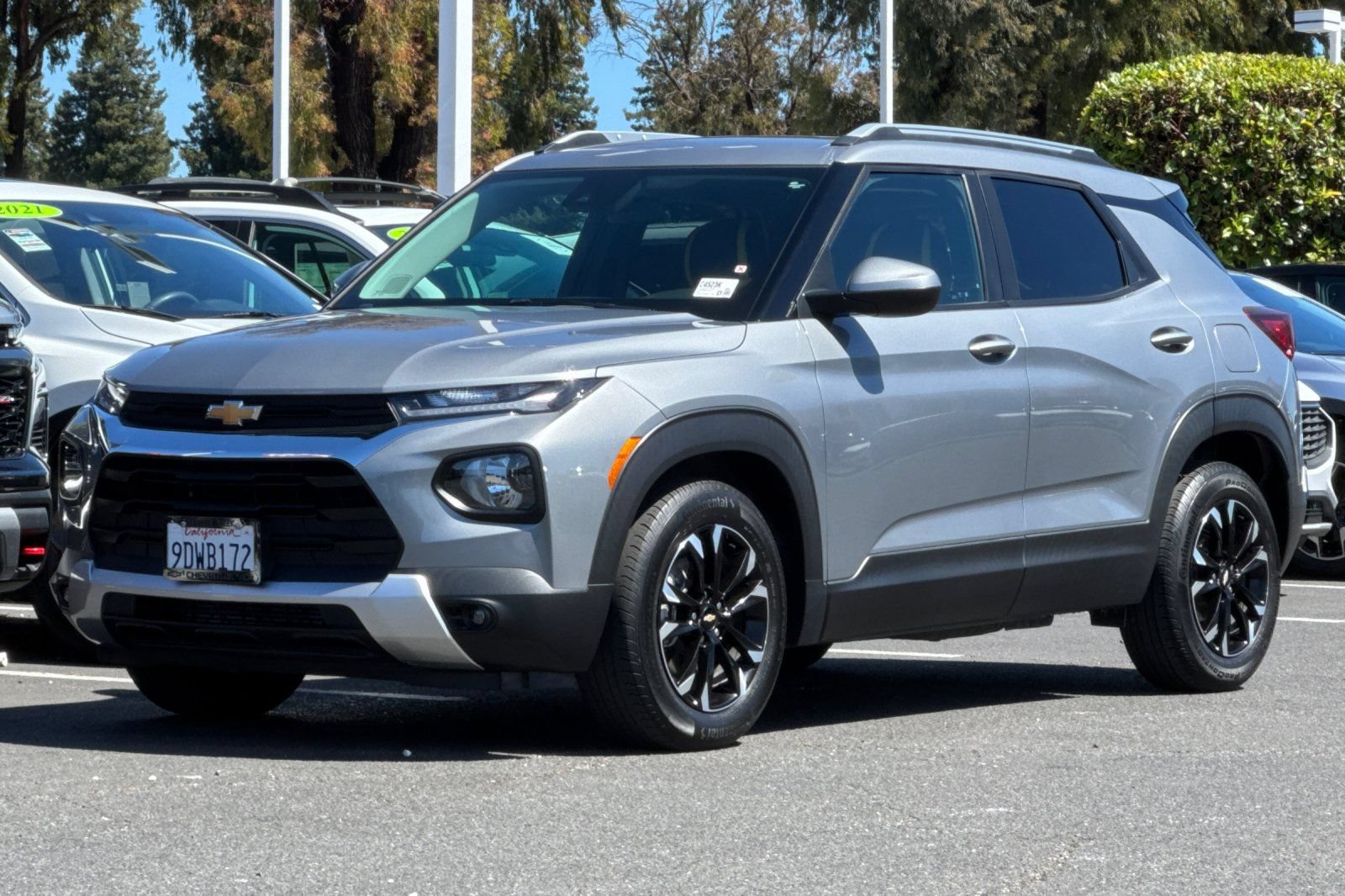 Used 2023 Chevrolet TrailBlazer LT FWD image 9