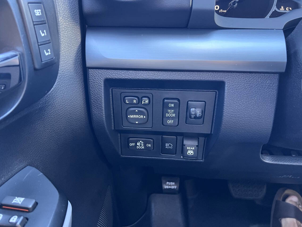 Used 2020 Toyota Tundra Platinum image 14