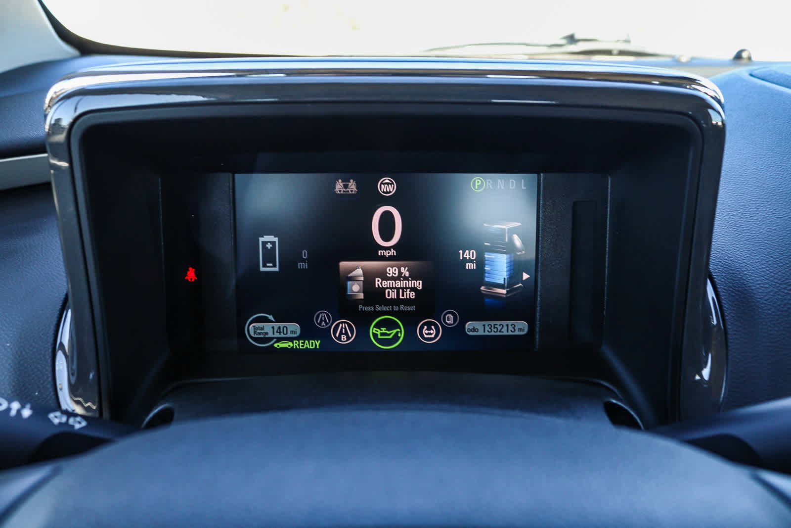 Used 2013 Chevrolet Volt Premium w/ Premium Trim Package FWD image 25