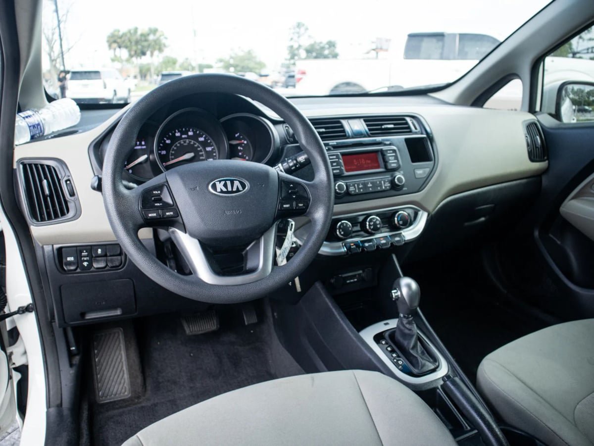 Used 2014 Kia Rio LX w/ Power Package FWD image 23