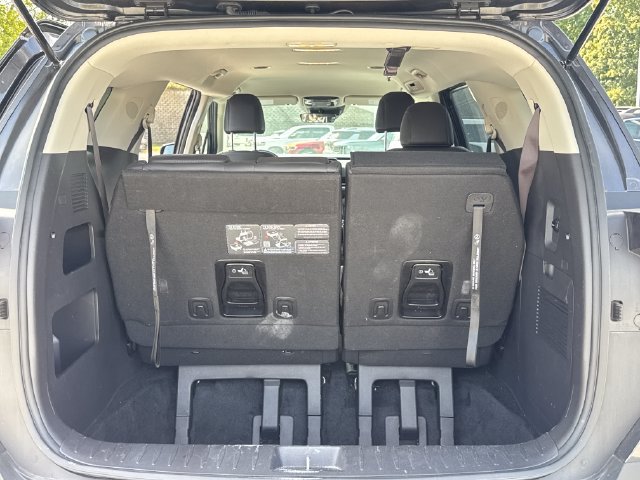 Used 2026 Kia Carnival LXS FWD image 13