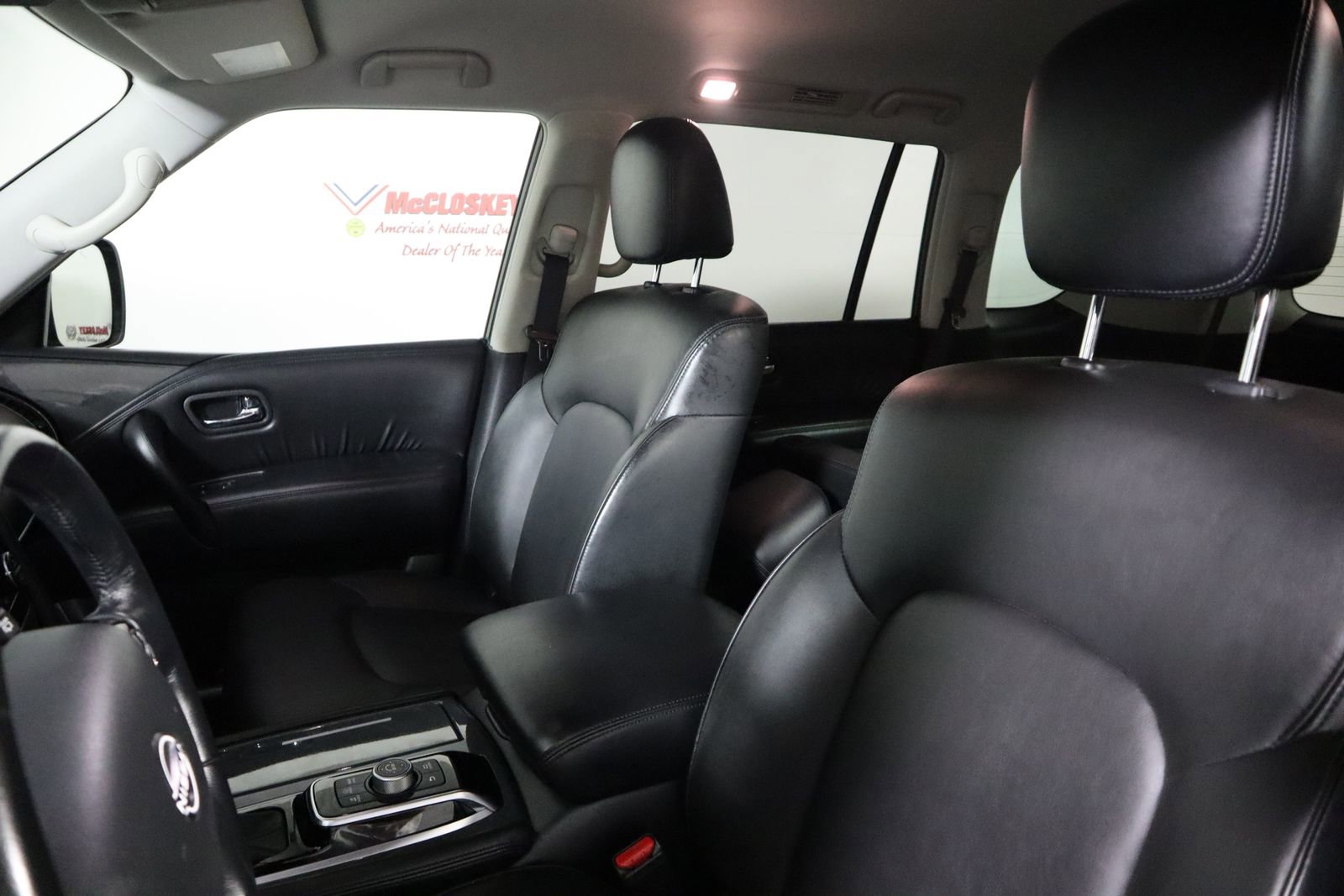 Used 2023 Nissan Armada SV image 23
