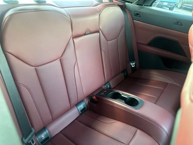 Used 2022 BMW M440i Convertible RWD image 7