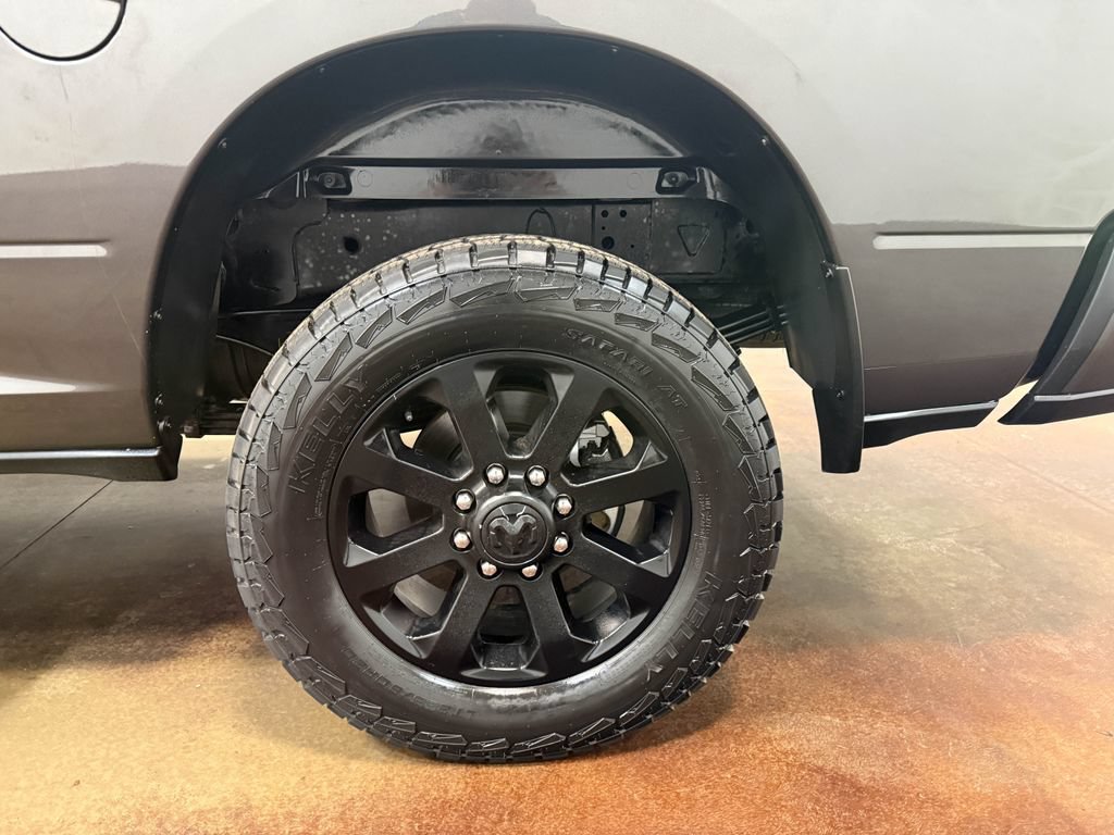 Used 2024 RAM 3500 Laramie w/ Night Edition AWD/4WD image 93
