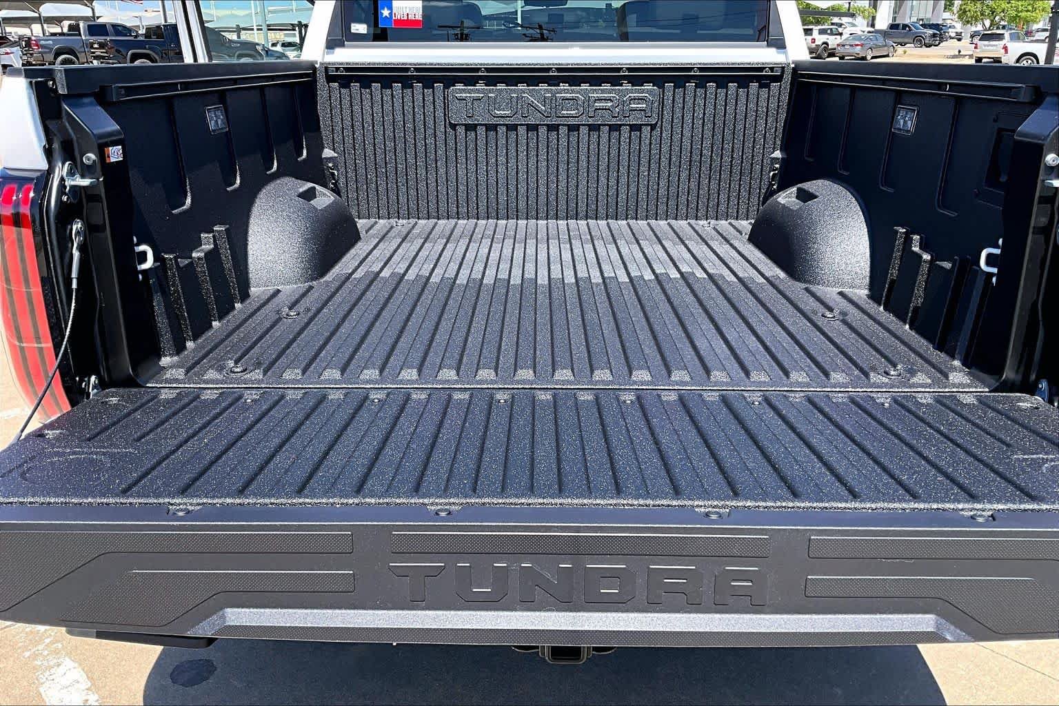 New 2026 Toyota Tundra Limited AWD/4WD image 16