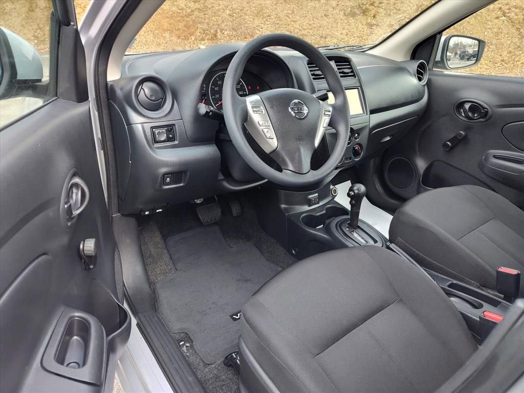 Used 2019 Nissan Versa S Plus image 15