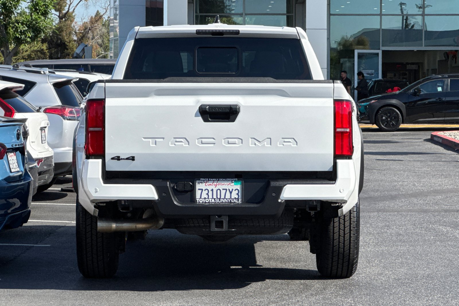 Used 2024 Toyota Tacoma TRD Off-Road w/ TRD Off Road Upgrade Package AWD/4WD image 5