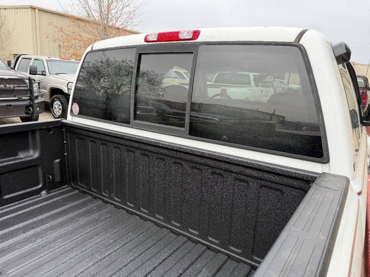 Used 2007 GMC Sierra 2500 SLE w/ Heavy-Duty Power Package RWD image 25