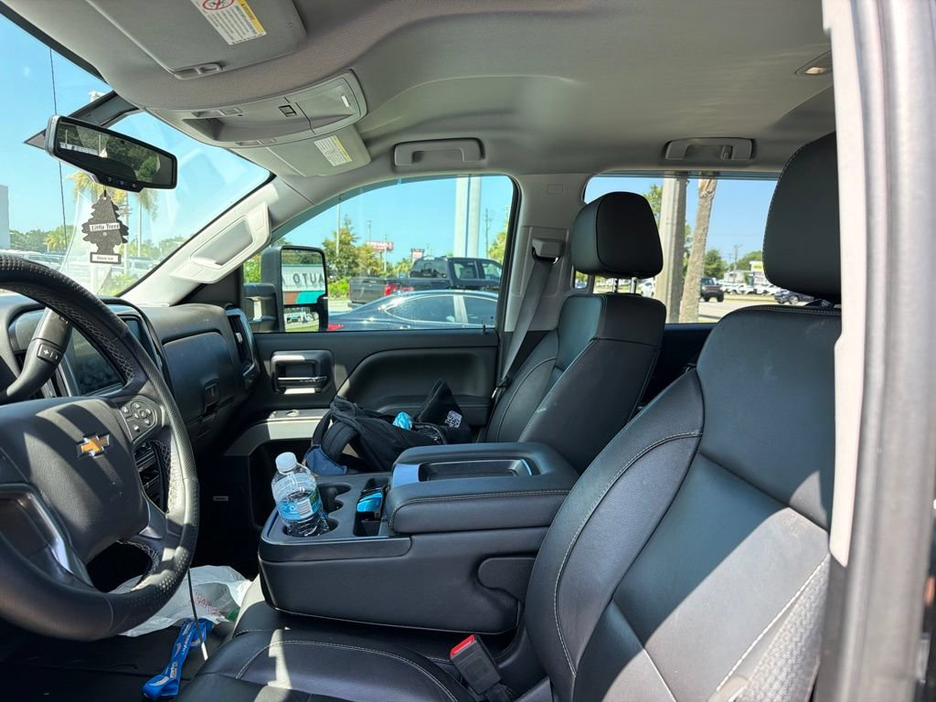 Used 2019 Chevrolet Silverado 2500 LT w/ LT Convenience Package AWD/4WD image 10