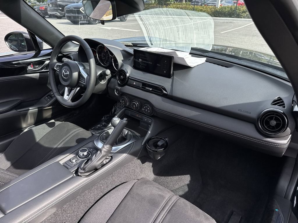 New 2026 MAZDA MX-5 Miata Club w/ Interior Package image 14