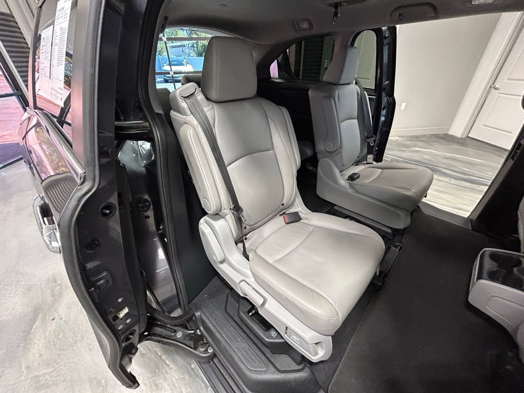 Used 2019 Honda Odyssey EX-L image 6