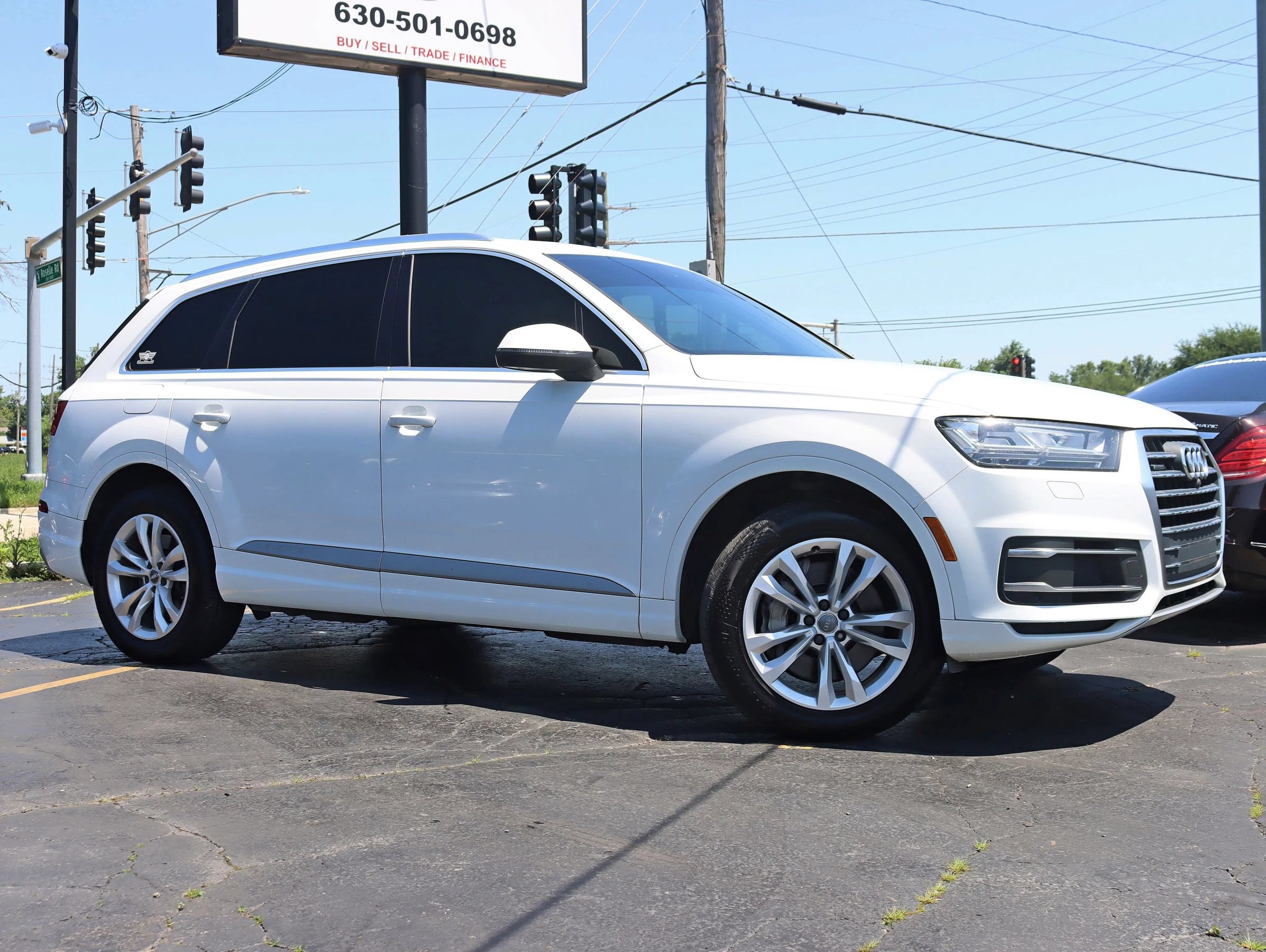 Used 2017 Audi Q7 2.0T Premium Plus w/ Premium Plus Package AWD/4WD image 2