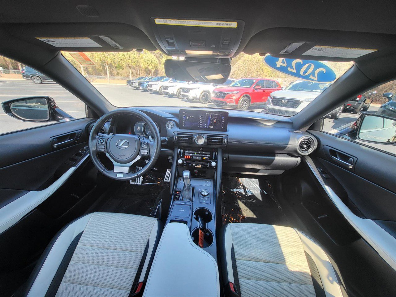 Used 2024 Lexus IS 350 F Sport image 14