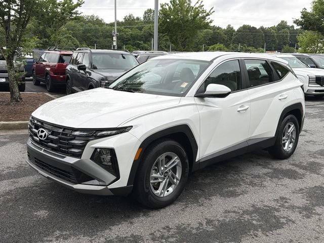 Certified 2025 Hyundai Tucson SE FWD image 3