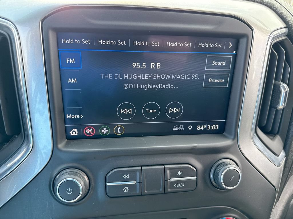 Used 2020 Chevrolet Silverado 1500 LT w/ Convenience Package AWD/4WD image 16