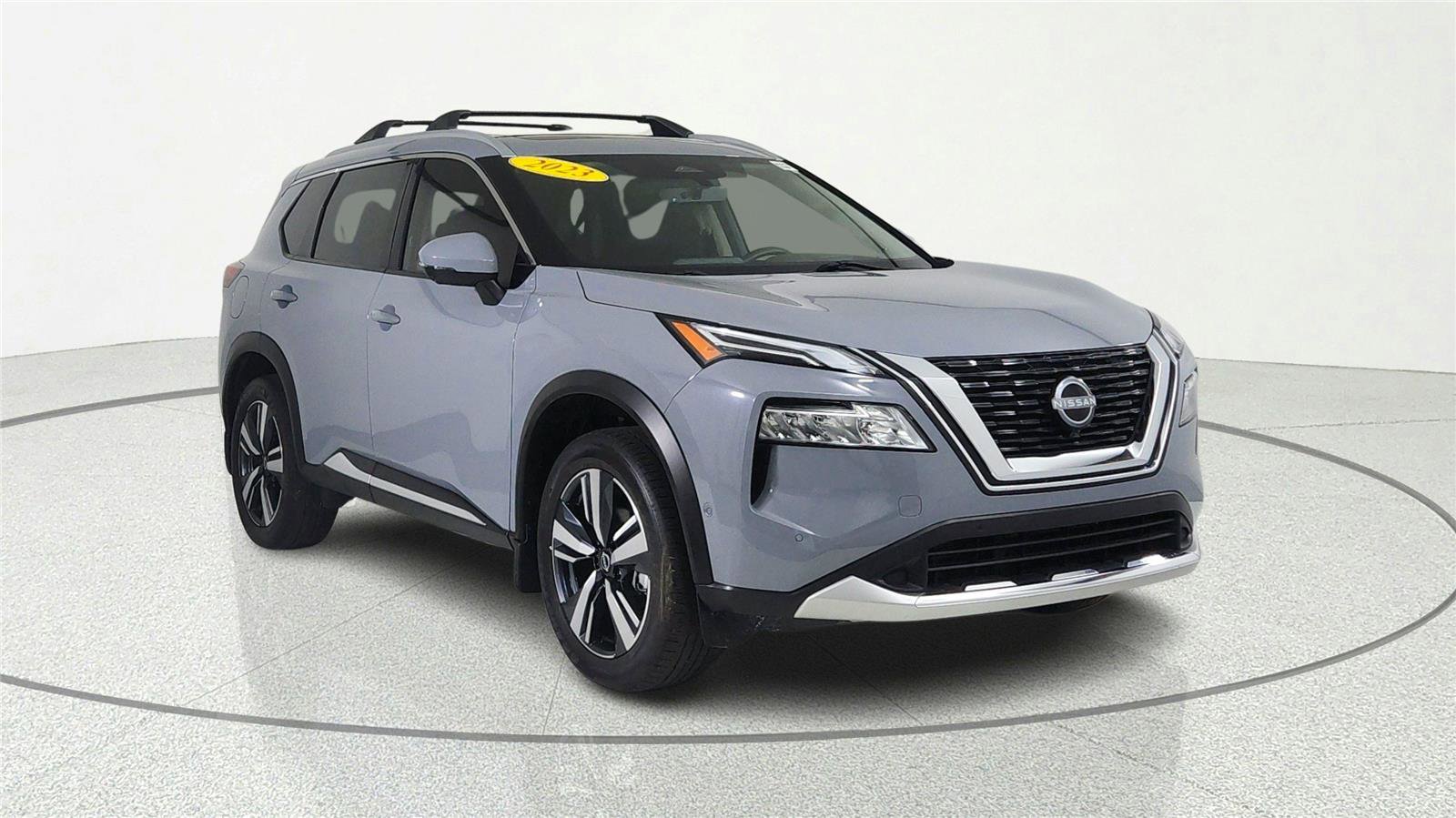 Used 2023 Nissan Rogue Platinum w/ Platinum Premium Package FWD image 1
