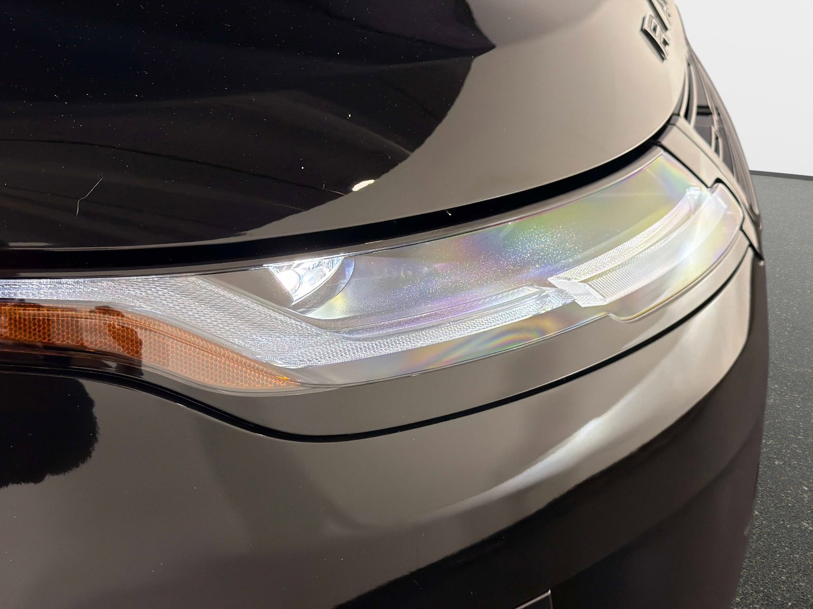 Used 2026 Land Rover Range Rover Evoque S image 9