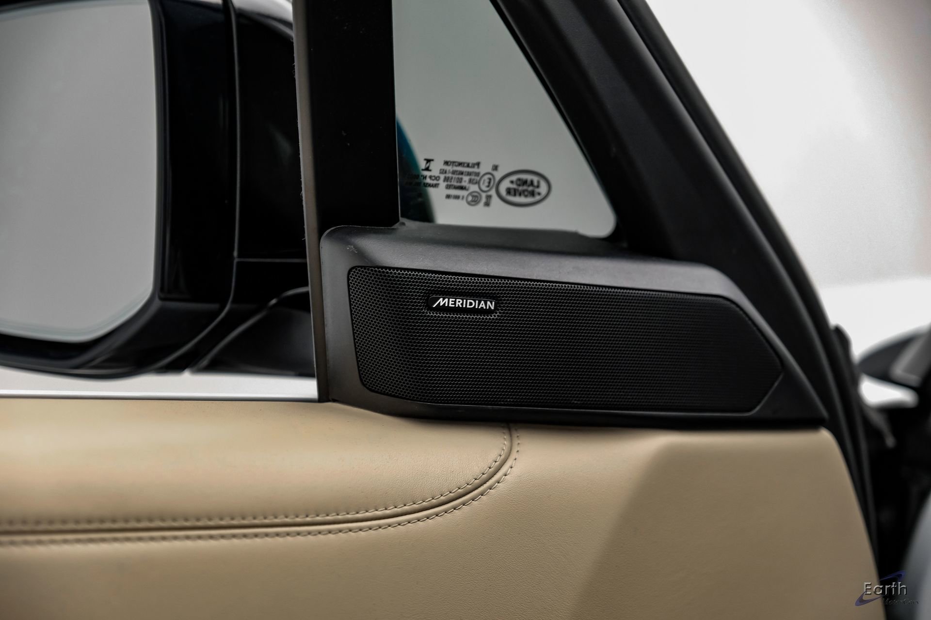 Used 2023 Land Rover Range Rover SE image 78