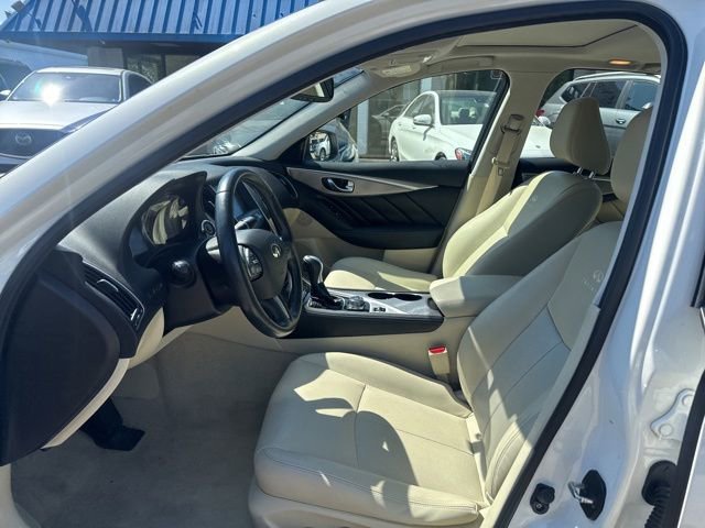 Used 2014 INFINITI Q50 Premium w/ Navigation Package AWD/4WD image 9