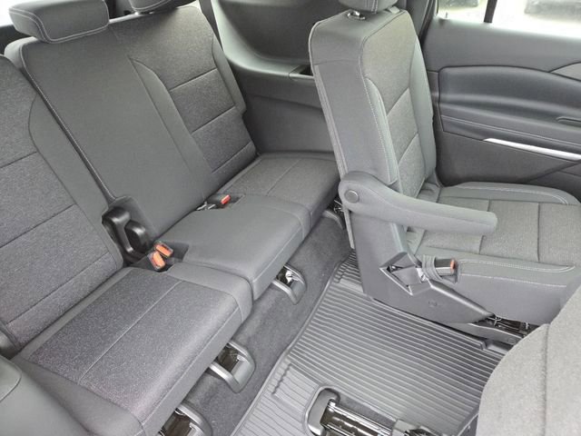 New 2026 Chevrolet Traverse LT w/ Driver Confidence Package AWD/4WD image 29