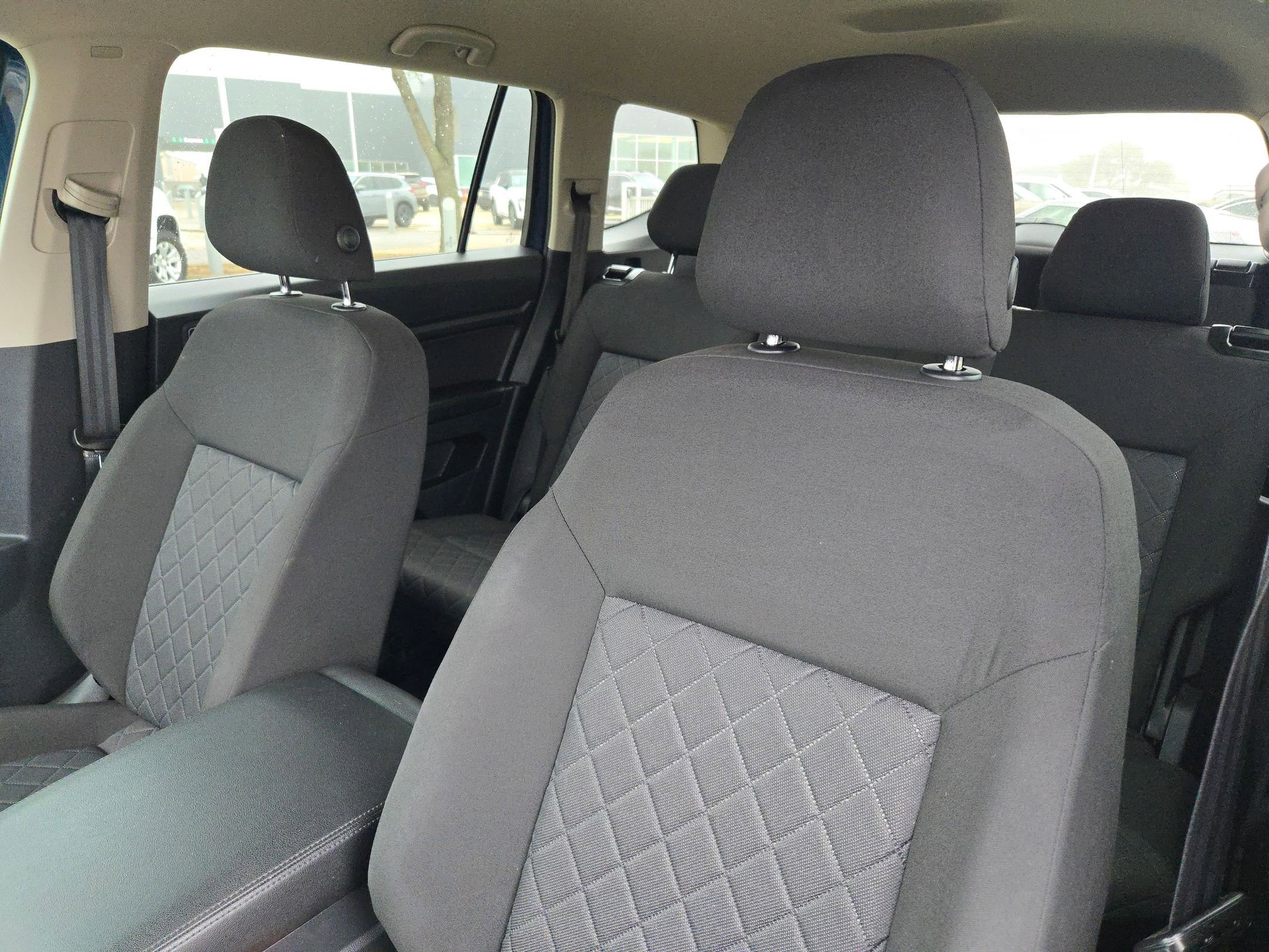 Used 2018 Volkswagen Atlas S image 9