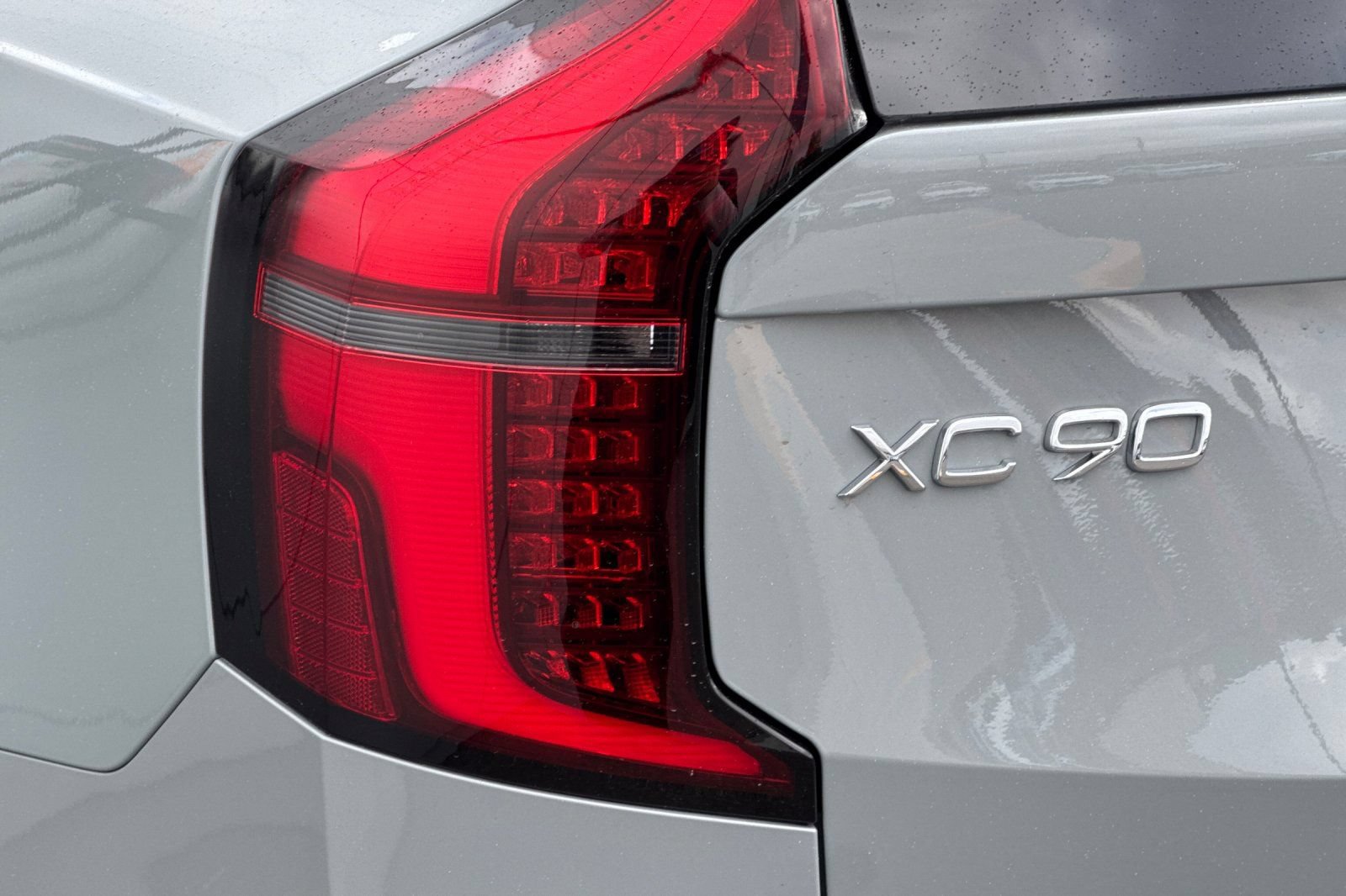 New 2026 Volvo XC90 T8 Plus w/ Protection Package AWD/4WD image 33