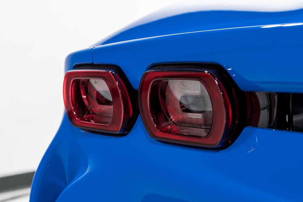 Used 2024 Ferrari SF90 Spider image 53