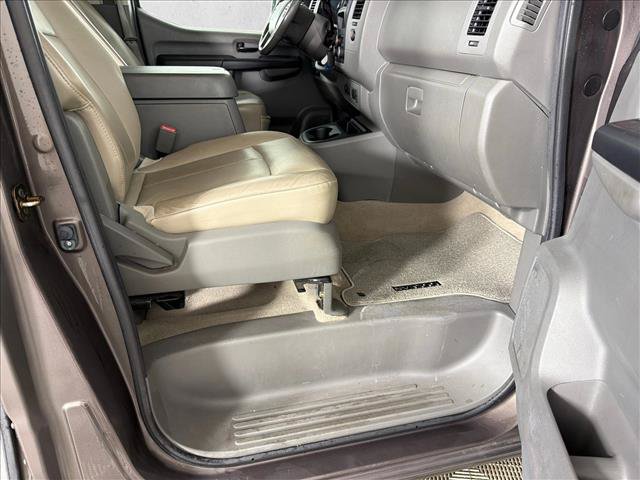 Used 2015 Nissan NV 3500 SL w/ Technology Package RWD image 13