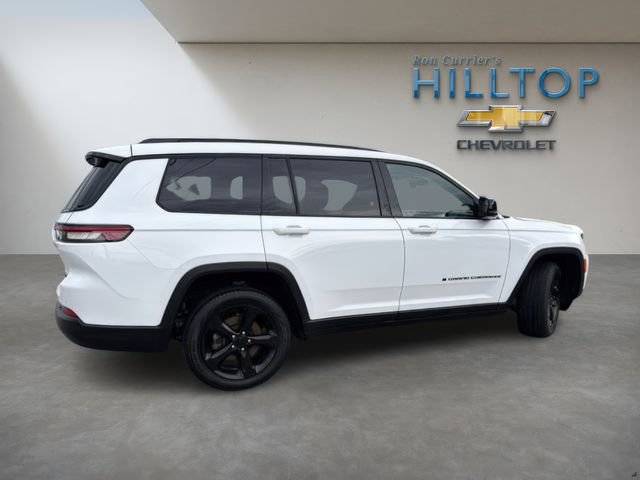 Used 2023 Jeep Grand Cherokee L Limited w/ Black Appearance Package AWD/4WD image 5