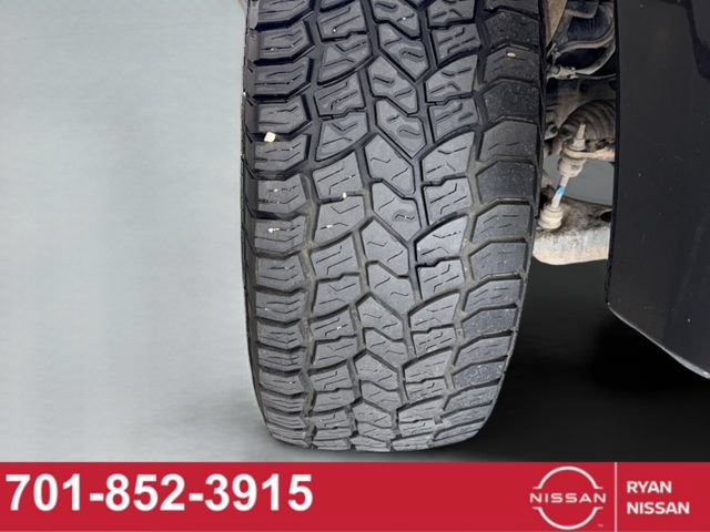 Used 2012 Ford F150 FX4 w/ FX Luxury Pkg AWD/4WD image 32
