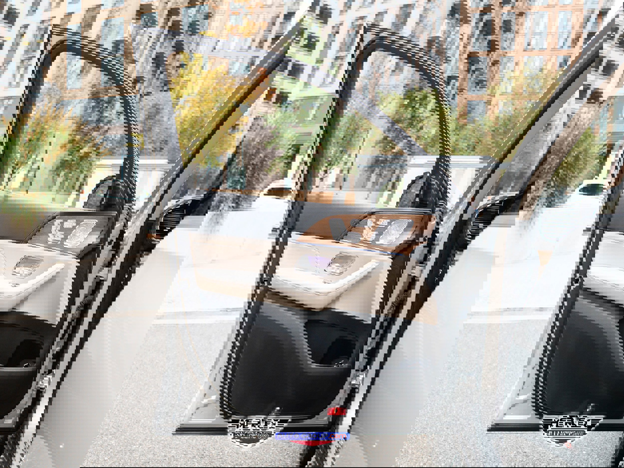 Used 2021 Mercedes-Benz GLS 450 4MATIC image 43