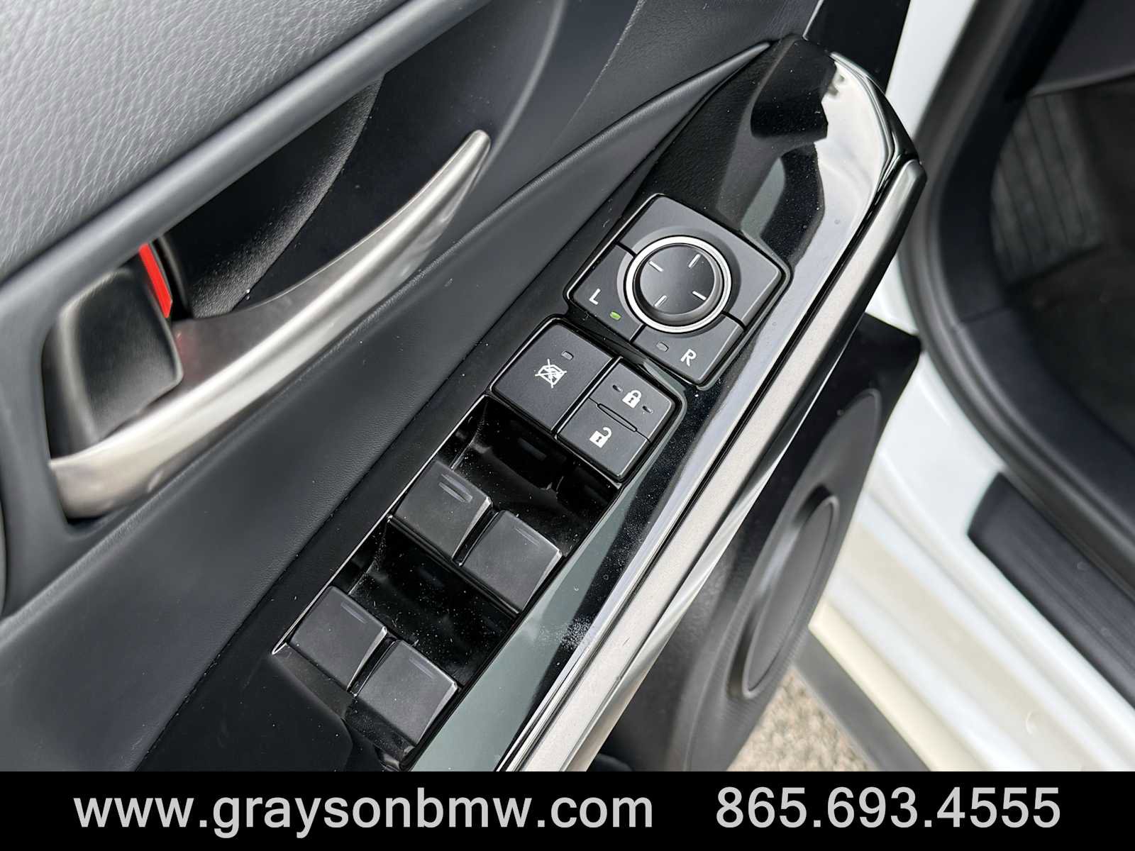 Used 2023 Lexus IS 300 w/ Comfort Package image 14
