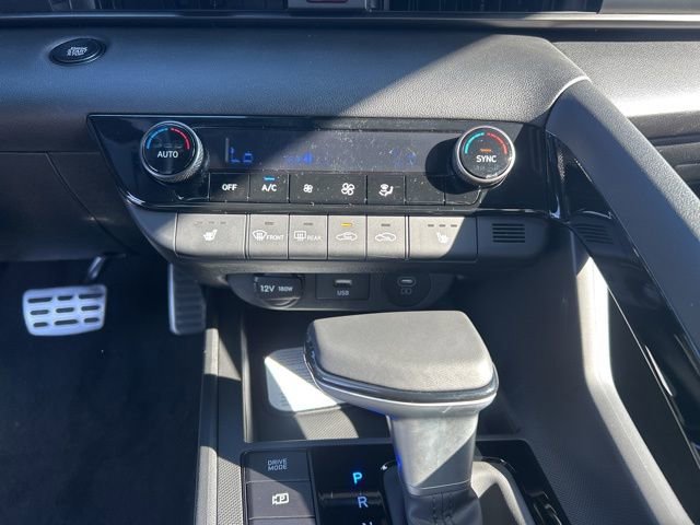 New 2026 Hyundai Elantra SEL Sport Premium image 16