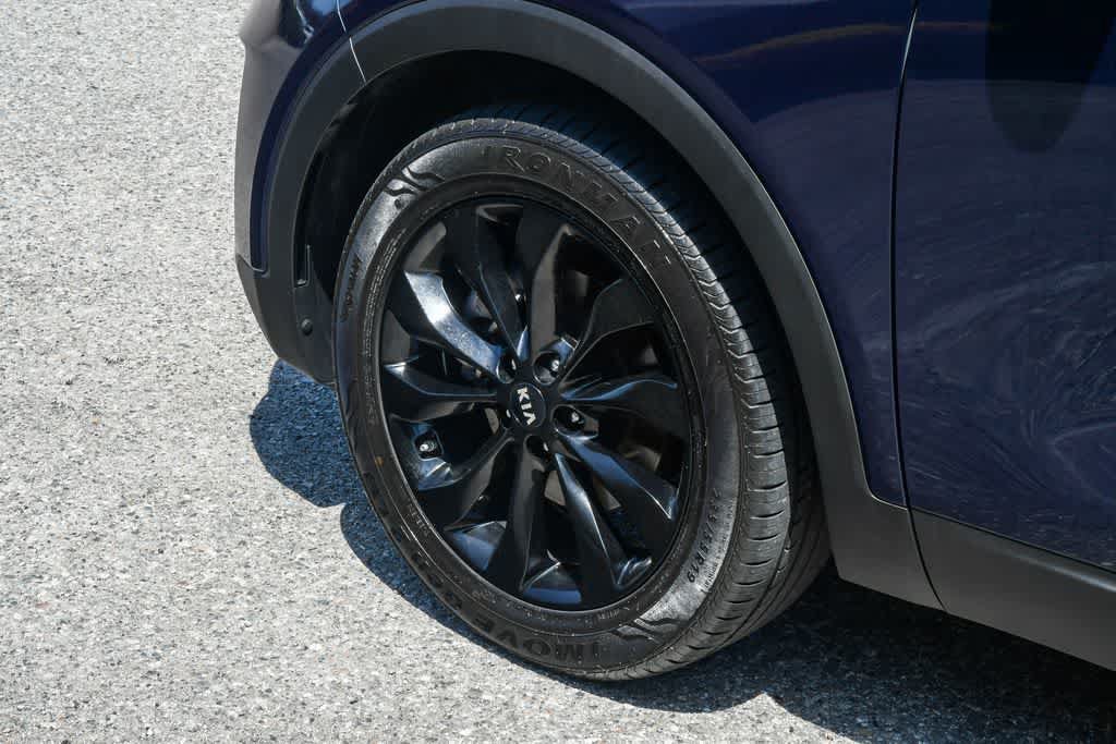 Used 2019 Kia Sorento S FWD image 10