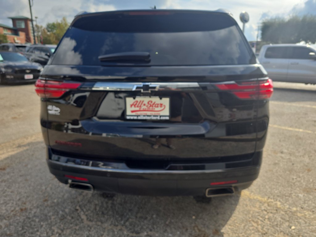 Used 2023 Chevrolet Traverse Premier w/ Redline Edition image 6
