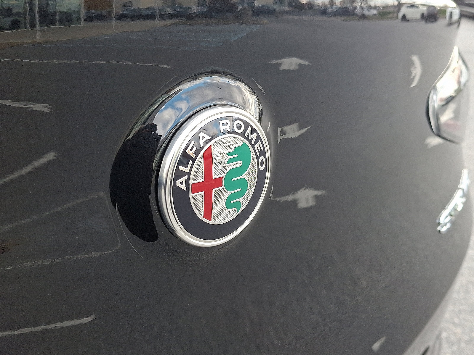 New 2025 Alfa Romeo Stelvio Sprint image 14