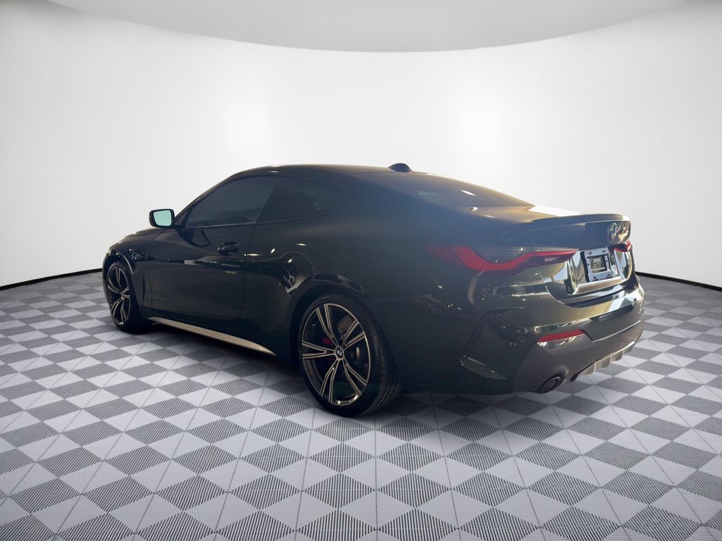 Used 2024 BMW 430i Coupe w/ M Sport Package RWD image 3