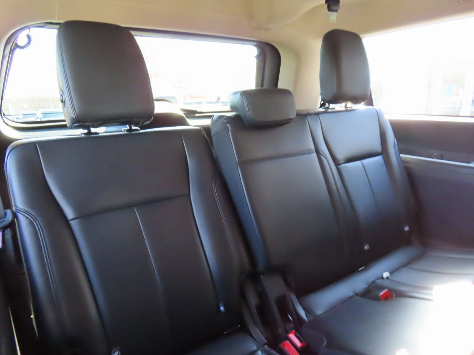 Used 2024 Ford Expedition Max XLT image 37