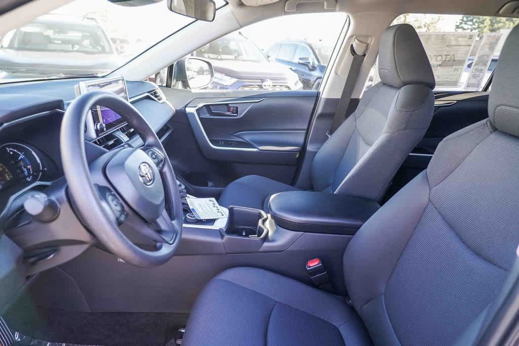 New 2025 Toyota RAV4 LE AWD/4WD image 17