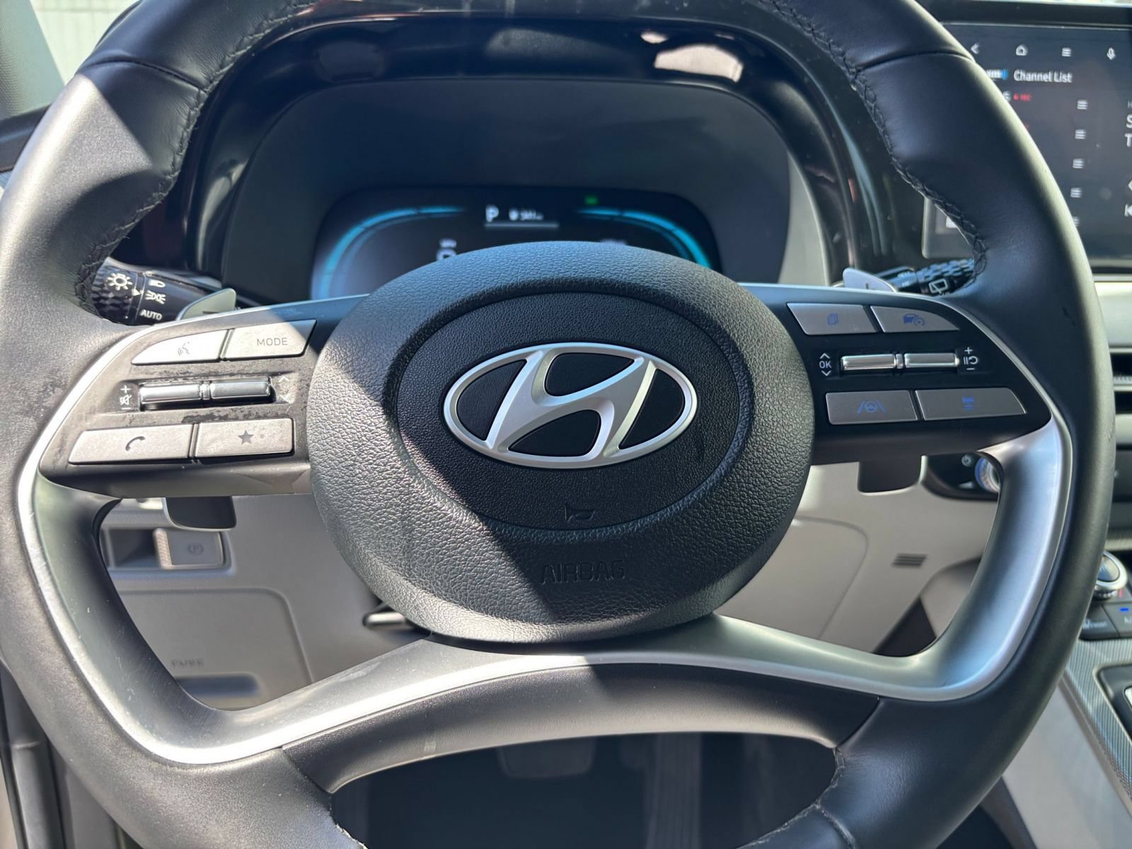 Used 2025 Hyundai Palisade SEL FWD image 30