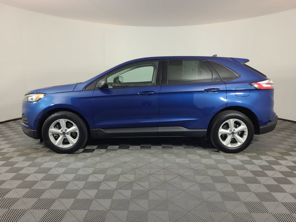 Certified 2020 Ford Edge SE image 6