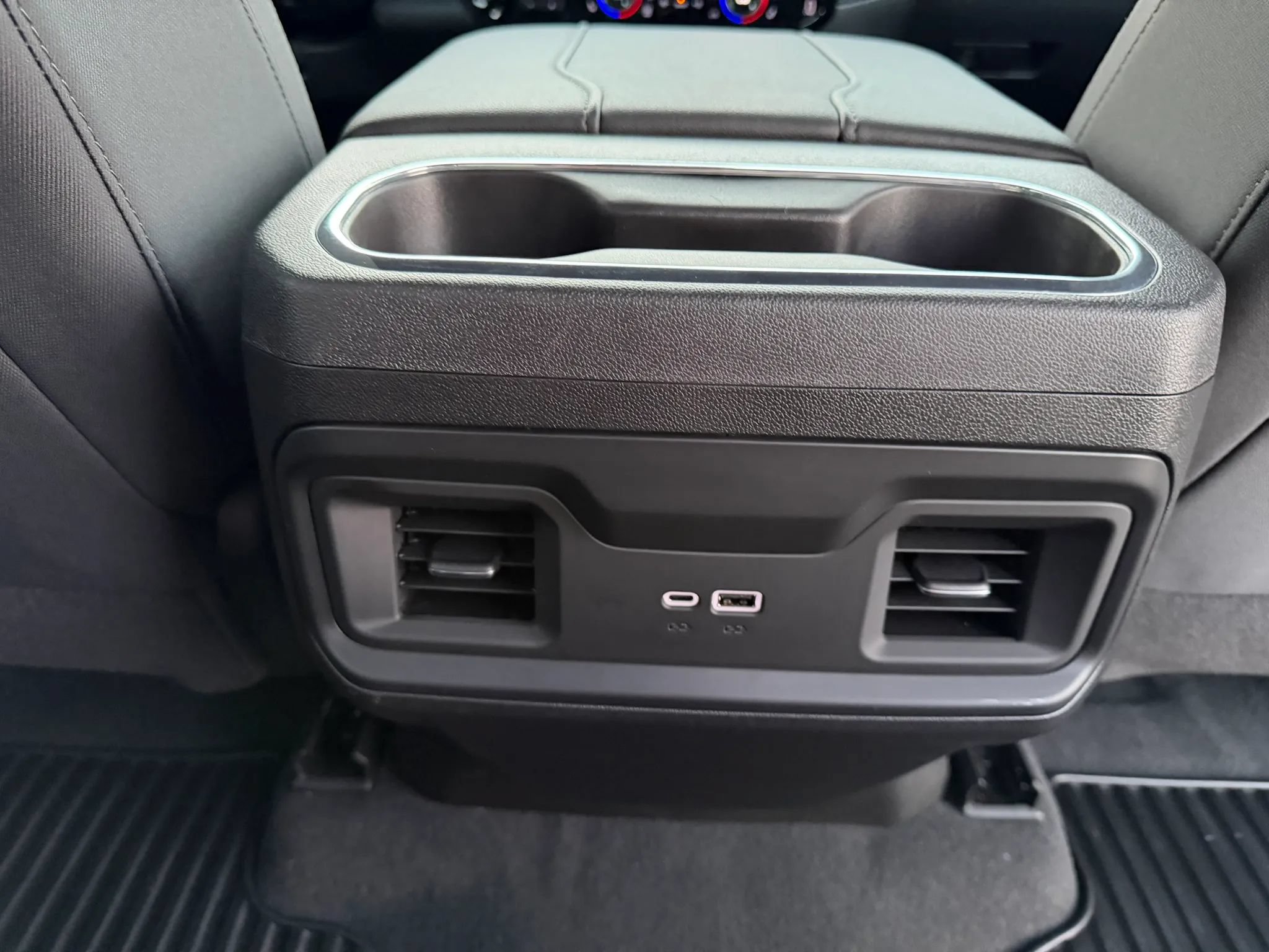 Used 2025 Chevrolet Silverado 2500 LT w/ Safety Package AWD/4WD image 29