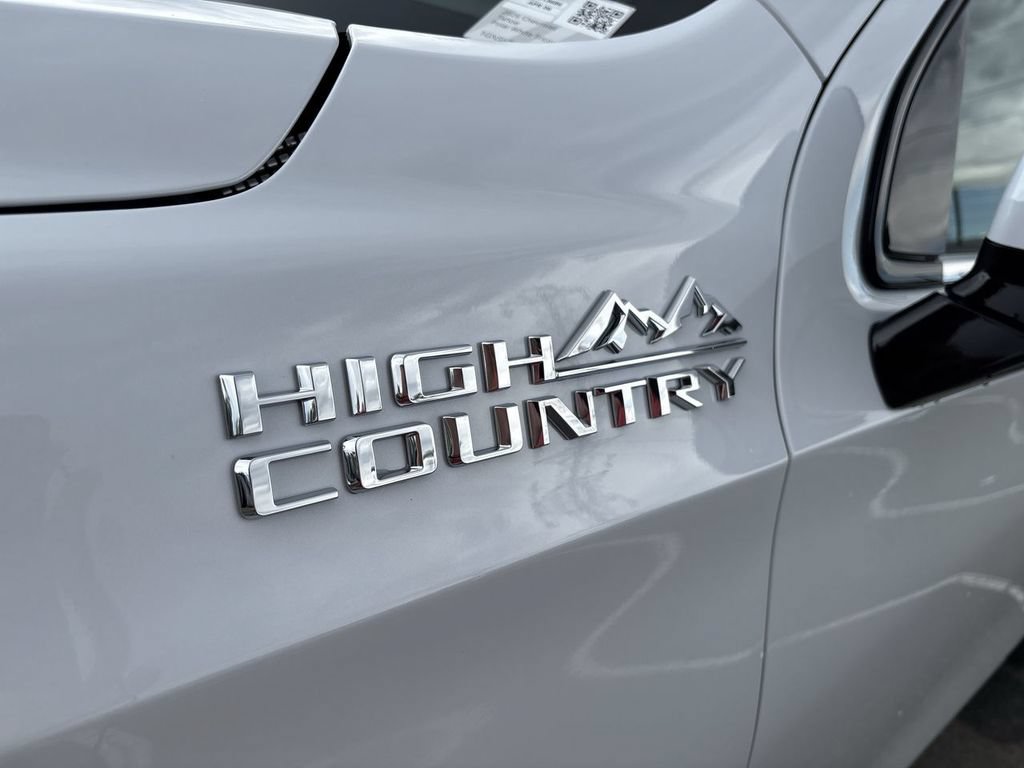 New 2026 Chevrolet Tahoe High Country AWD/4WD image 33