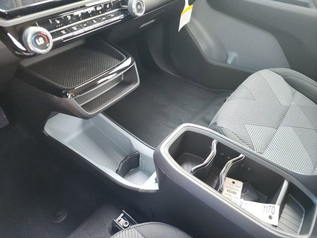 New 2027 Chevrolet Bolt LT w/ Comfort Package image 28