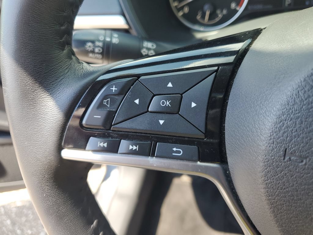 Used 2019 Nissan Altima 2.5 SV AWD/4WD image 11