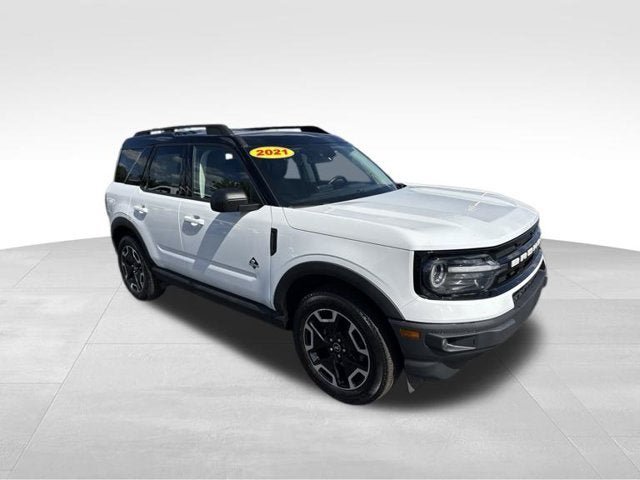 Used 2021 Ford Bronco Sport Outer Banks AWD/4WD image 3