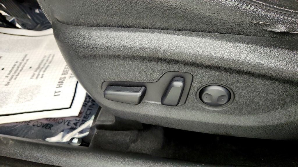 Used 2017 Hyundai Tucson SE Plus FWD image 11