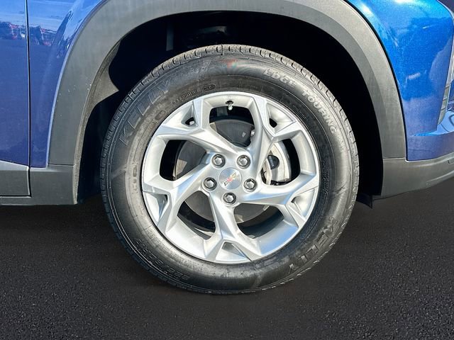 Used 2024 Chevrolet Trax LS w/ LS Convenience Package FWD image 28