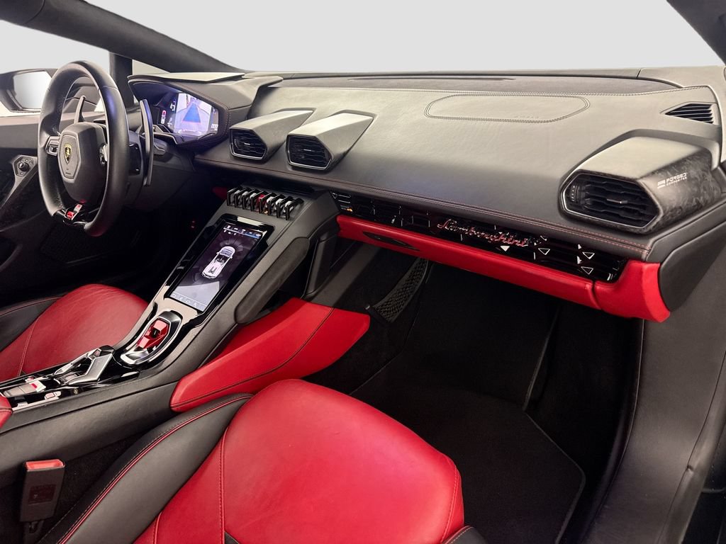 Used 2021 Lamborghini Huracan EVO RWD image 29